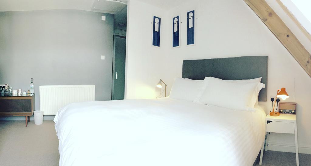 The Blue Door Bed & Breakfast New Quay Eksteriør bilde